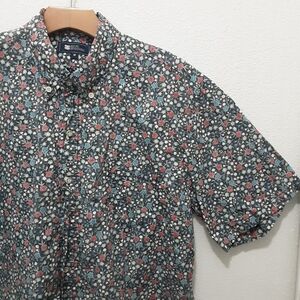 Reyn Spooner Reverse AOP Floral Button-down Short Sleeve Shirt
